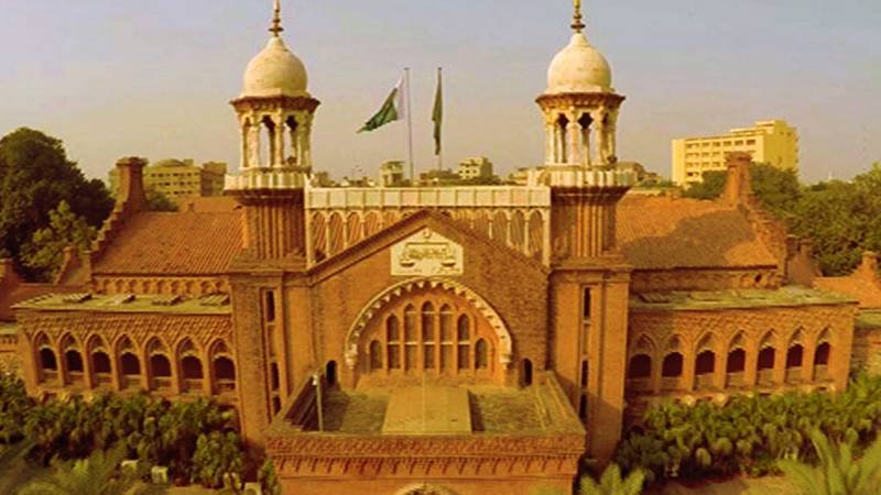 لاہور ہائی کورٹ نےخشک سالی کے پیش نظرکمرشل مارکیٹوں میں پانی کے میٹرز لگانا لازمی قراردیدیا