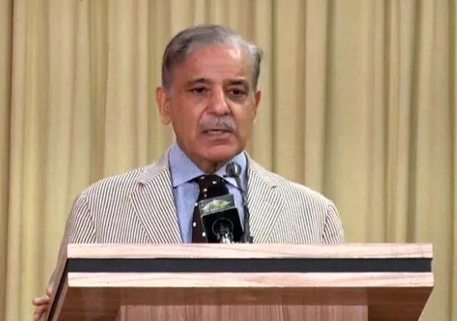 بلوچستان کی خونی شاہراہ اب ہائی وے بنے گی؛ وزیراعظم کا بلوچستان کے عوام سے وعدہ