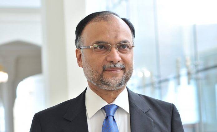 وزیر منصوبہ بندی احسن اقبال کی دبئی میں پاکستان بزنس کونسل کے وفد سے ملاقات، اڑان پاکستان منصوبے پر تبادلہ خیال