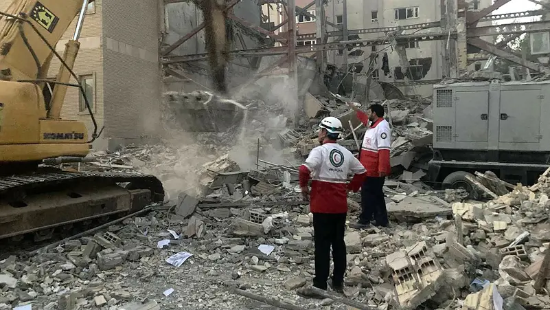 اسرائیل ایران جنگ بندی کے اعلان سے قبل شدید فائرنگ، ایران میں 400 سے زائد ہلاکتوں کا دعویٰ
