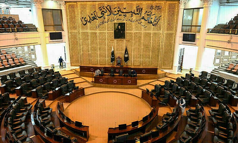 خیبر پختونخوا سینیٹ الیکشن مکمل، پی ٹی آئی کو واضح برتری 6 نشستیں اپنے نام کرلیں، اپوزیشن کو 5 ملیں