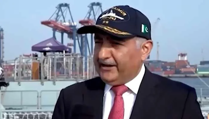 پاکستان نیوی نےچین کی مددسےسمندر کی تہہ میں گیس کےوسیع ذخائردریافت کر لیے
