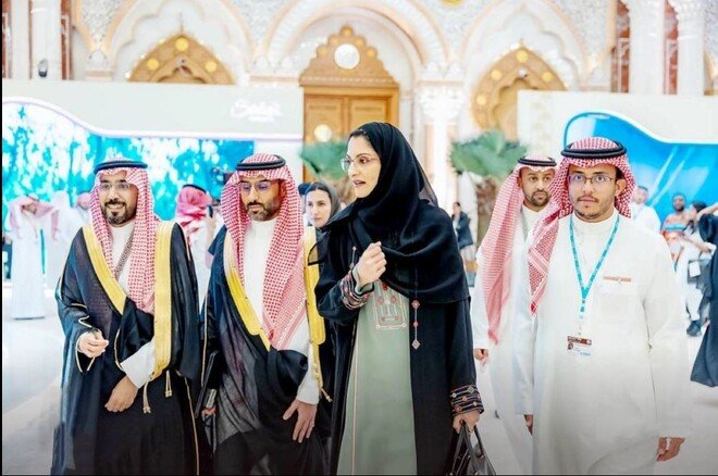 سعودی عرب میں انٹرنیٹ کا استعمال عالمی اوسط سےتین گنا زیادہ