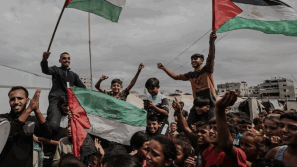 غزہ میں دو سال بعد جنگ بندی نافذ، اسرائیلی افواج کا انخلا شروع