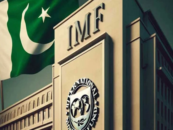 سیلاب کے باوجود پاکستانی ترسیلات زر 43 ارب ڈالر سے تجاوز کرنے کا امکان