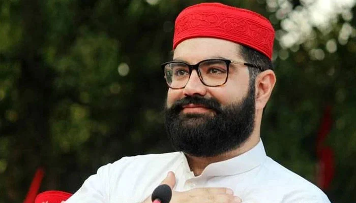 وزیراعظم کاخودکواحتساب کے لیےپیش کرناشفافیت کی مثال ہے:ایمل ولی خان