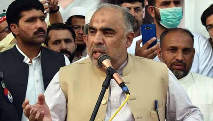 خیبرپختونخوا پرشب خون نہ ماراجائے،گورنرراج کاسوچنے والوں کوخبردارکرتےہیں، اسدقیصر