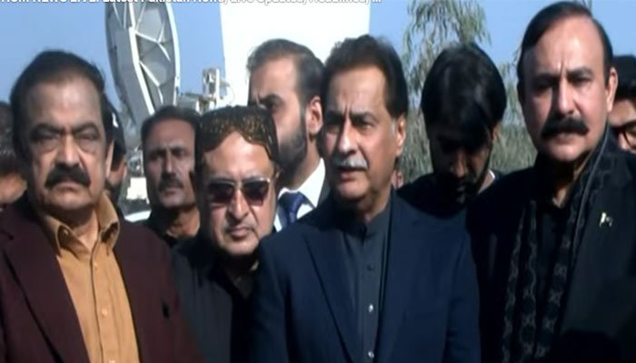 سابق وزیراعظم بینظیر بھٹو کی 18ویں برسی، حکومتی وفد کی سکھر آمد اور خراجِ عقیدت