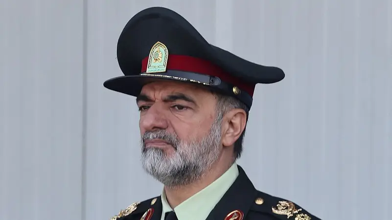 گمراہ نوجوان احتجاج سےالگ ہوجائیں،نرمی کی گنجائش موجودہے،ایرانی پولیس سربراہ احمدرضا