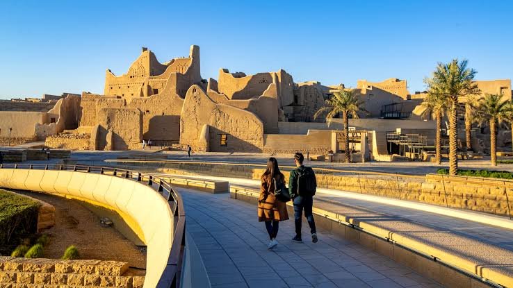 سعودی سیاحت کی تاریخی ترقی، دنیا کے ٹاپ 10 سیاحتی ممالک میں شمولیت