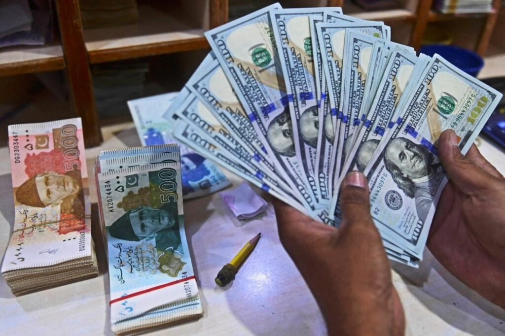 سعودی عرب سے تین ارب ڈالر موصول، پاکستان کو بڑا مالی سہارا