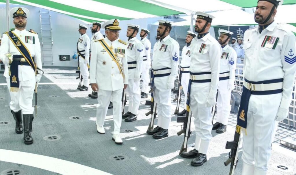 جدید جنگی جہاز پی این ایس خیبر کی شمولیت سے پاکستان کا سمندری دفاع مزید مضبوط ہو گیا